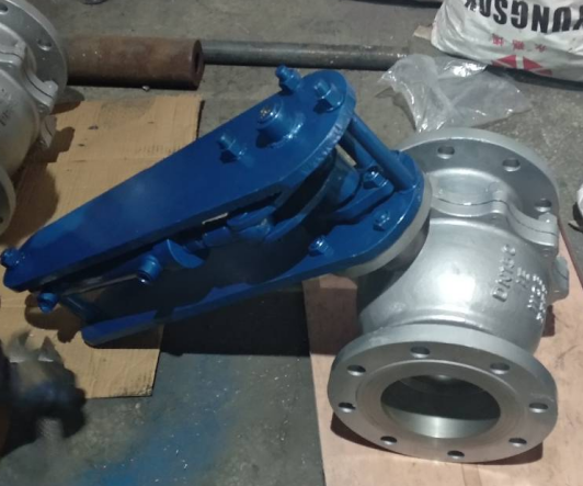 推桿式液動球閥。DN150液動球閥，法蘭式液動球閥